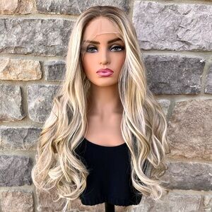 Blonde Wavy Hair Wig